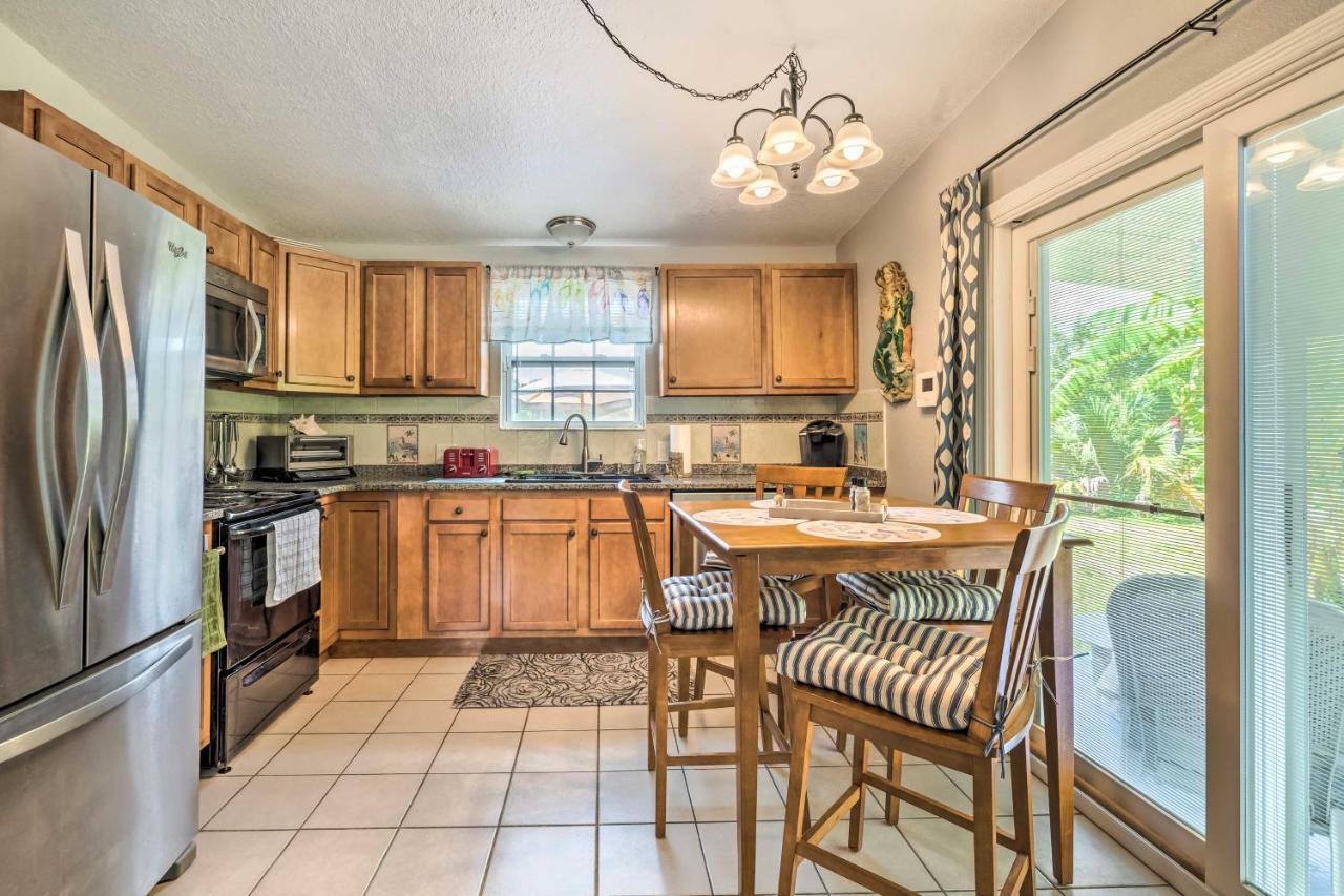 Cozy Canalfront Home Less Than 2 Miles To Hudson Beach! Eksteriør billede